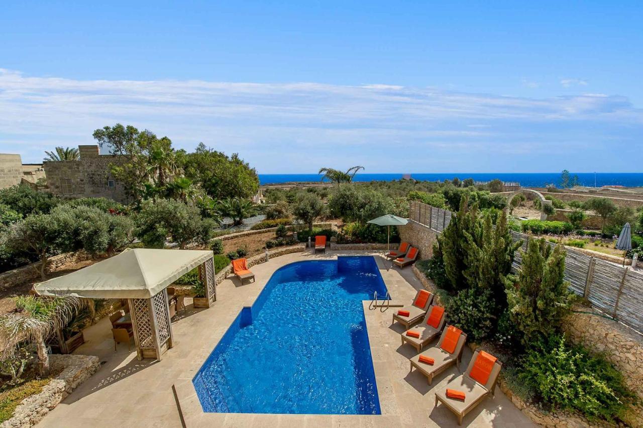The Almonds Luxury Villa San Lawrenz Exterior photo